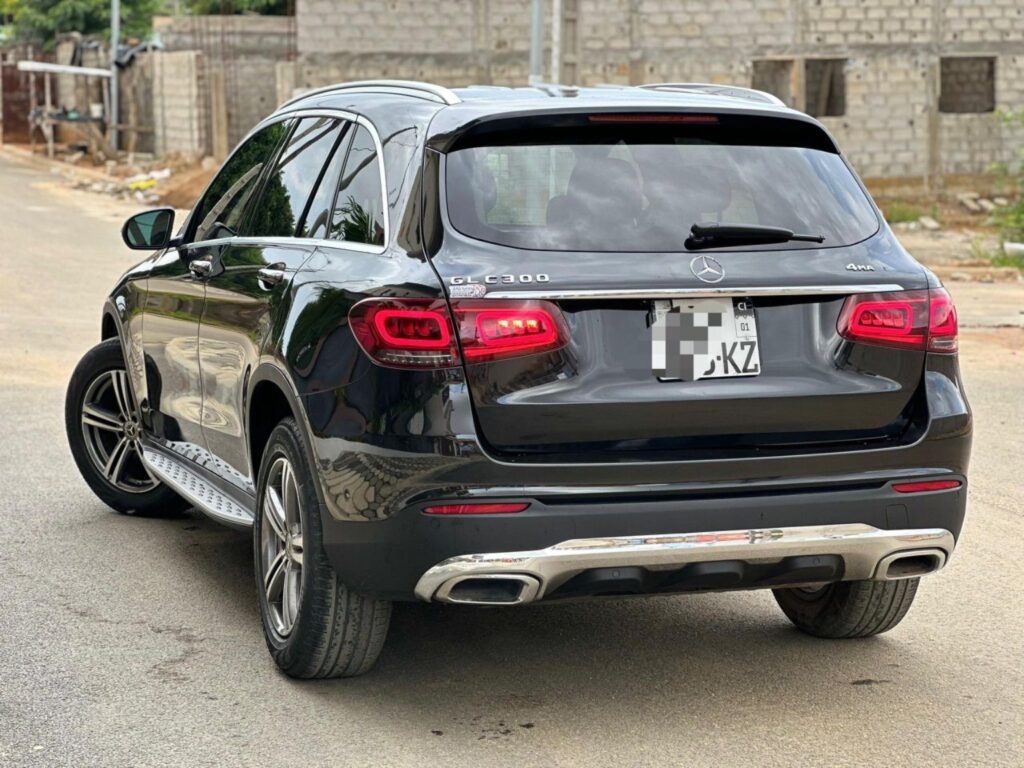 ban auto glc 2